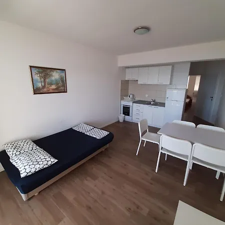Lana Apartman Zadar